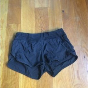 black ivivva shorts